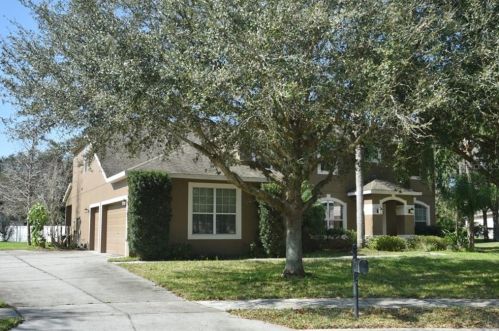 2470 Lake Cora Rd, Apopka, FL 32712-6454