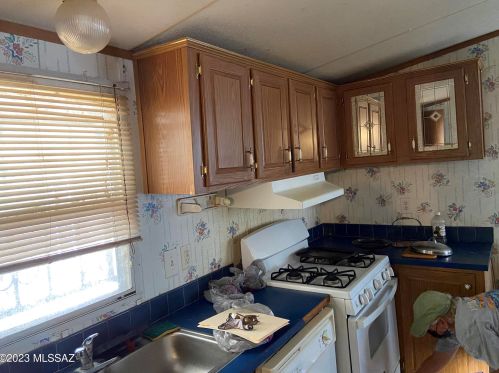 3811 Bilby Rd, Tucson AZ 85706-4506 exterior