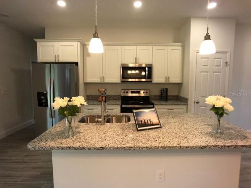 408 Manitoba Ln, Kissimmee, FL 34759-5500