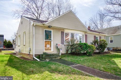 366 Clements Bridge Rd, Runnemede, NJ 08078-1919