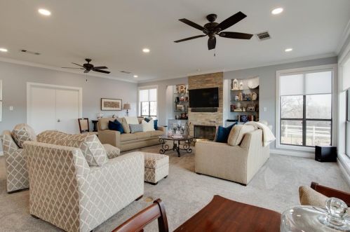 1040 Brush Creek Rd, Argyle TX  76226 exterior