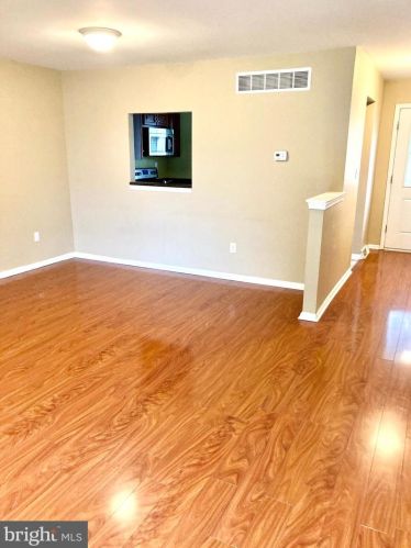 268 Green Blade Dr, Dover DE  19904-2646 exterior