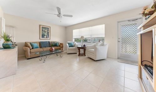 87 Coventry D, West Palm Beach, FL 33417-6759