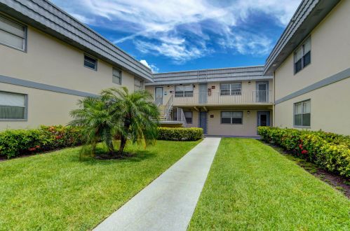 423 Brittany I, Delray Beach, FL 33446-1147