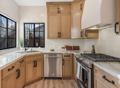 6293 Shamrock Ave, Santa Barbara CA  93117-2000 exterior