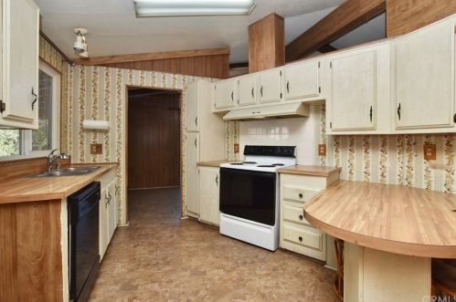 3243 Eagle Point Ln, Lake Nacimiento CA  93446-4130 exterior