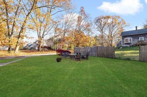 73 Tanner Ave, Warwick RI  02886-4510 exterior