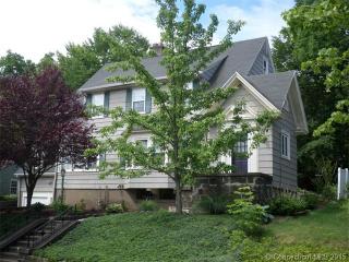 26 Hall St, New Haven, CT 06516-3718