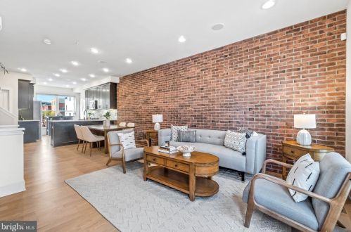 322 I St, Washington, DC 20003-3444