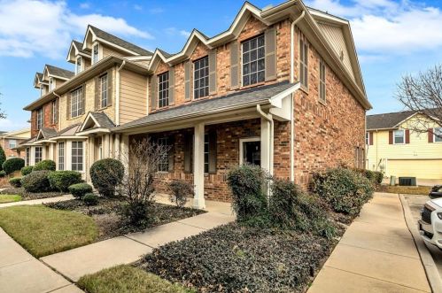 2420 Durango Ridge Dr, Bedford, TX 76021-7245