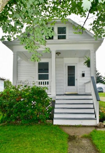 412 White Oak Ave, Zanesville OH  43701-5143 exterior