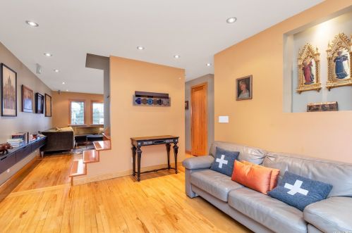 53 Webster St, Floral Park NY  11001-3609 exterior