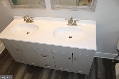 9085 James Madison Pkwy, Owens VA  22485-4903 exterior