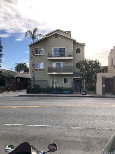 2022 7th St, Long Beach, CA 90804-4566