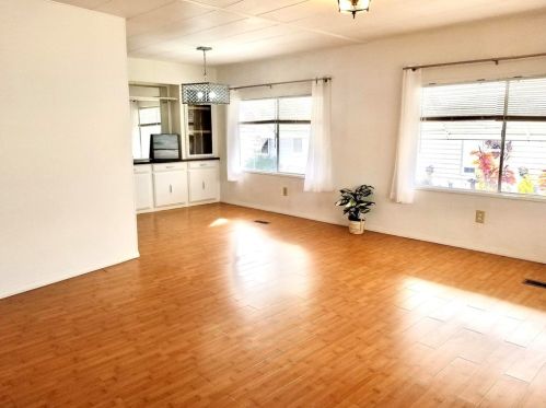 306 Picnic View Ln, Oceanside CA  92056-4809 exterior