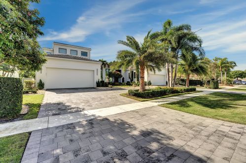 16658 Sweet Bay Dr, Delray Beach, FL 33445-7024