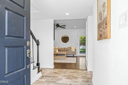 1536 Earl Ave, Simi Valley CA 93065-3617 exterior