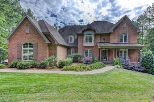 3054 Panther Ridge Ln, Lewisville, NC 27023-7107