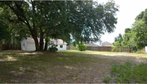 568 Cloudcroft Dr, Deltona, FL 32738-9277