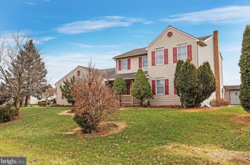 138 Maple St, Beartown, PA 17555-9760