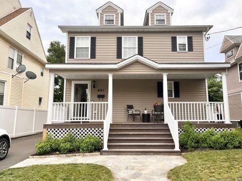 881 Howard Ave, Bridgeport, CT 06605-1969