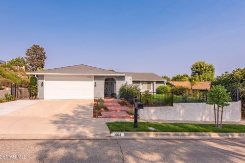 1864 Stoneman St, Simi Valley, CA 93065-1123