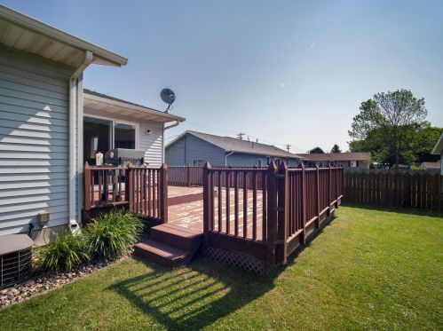 3307 Division St, Manitowoc WI  54220-5969 exterior