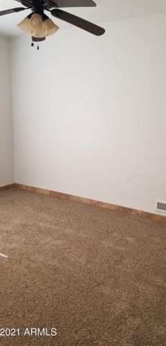 2542 12 St, Phoenix AZ 85086-7360 exterior