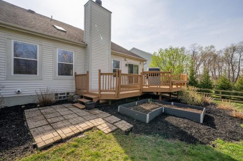 7440 Old Riv Dr, Blacklick OH  43004-7126 exterior