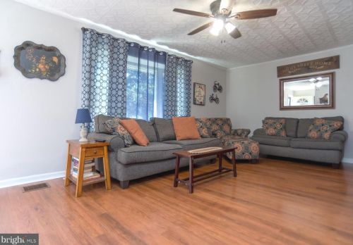 329 Chelsea Rd, Fairless Hills PA  19030-2210 exterior