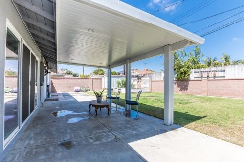 8112 San Heron Cir, Buena Park CA  90620-2970 exterior