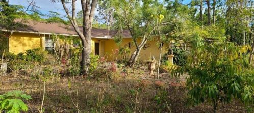 25251 Busy Bee Dr, Bonita Springs, FL 34135-8836