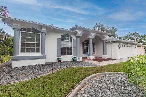 7723 Eglantine Ln, New Port Richey, FL 34654-6334