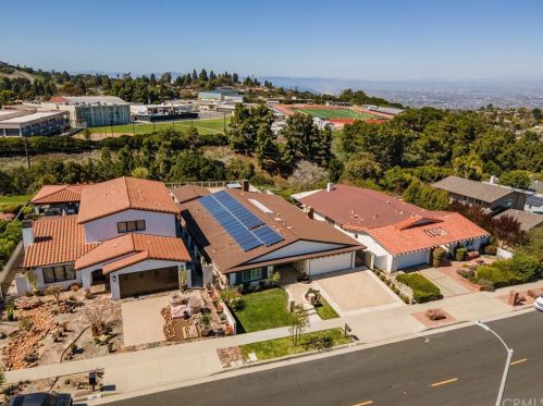 5087 Silver Arrow Dr, Rancho Palos Verdes CA  90275-3737 exterior