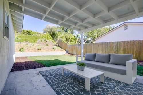 3561 Accomac Ave, San Diego CA  92111-4013 exterior