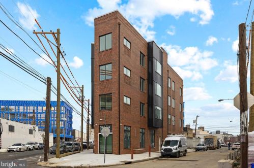 1733 2nd St, Philadelphia PA  19122-1939 exterior