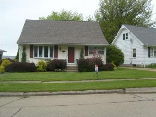 1758 Skyline Dr, Erie PA  16509-1152 exterior