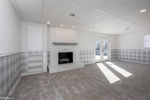 821 Blue Rdg Dr, Harrisonburg VA  22802-5012 exterior