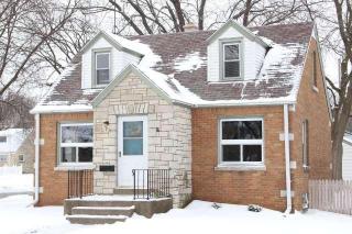 3733 Herman St, Milwaukee, WI 53207-3902