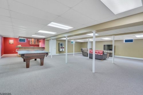 8 Sunny Ln, Andover NJ  07821-2122 exterior