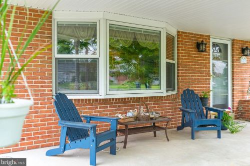 1435 Yoder Ave, Gilbertsville, PA 19525-9546