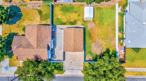 10307 Park St, Bellflower CA  90706-6028 exterior