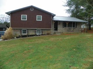 204 Oak St, Maynardville, TN 37807-2948