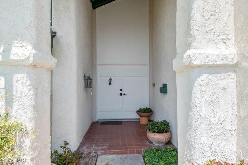 643 Dana Dr, Santa Paula CA  93060-1614 exterior