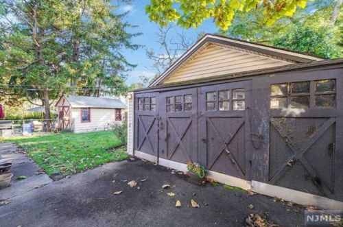 181 Cedar St, Ridgefield Park NJ  07660-1803 exterior