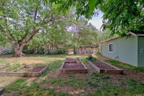 9260 Stanford Ln, Durham CA  95938-9502 exterior