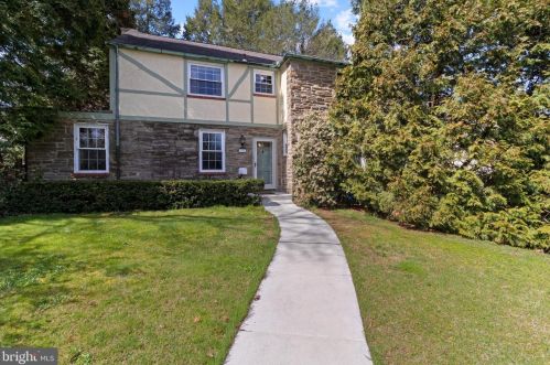 700 Chelten Hills Dr, Melrose Park, PA 19027-1302
