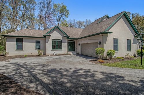1614 Pine Top Trce, Mishawaka, IN 46545-4048