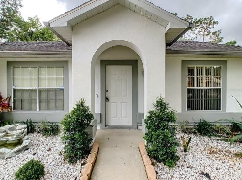 3125 Holiday St, Deltona, FL 32738-6919