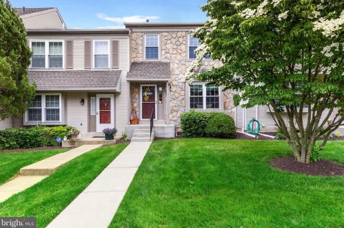 176 Brandywine Ct, Kennett Sq, PA 19348-2561
